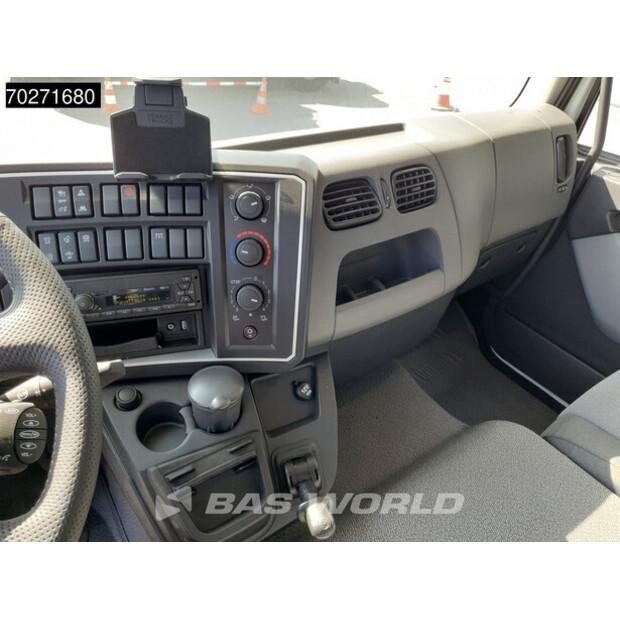 2025 Renault D240-44715115