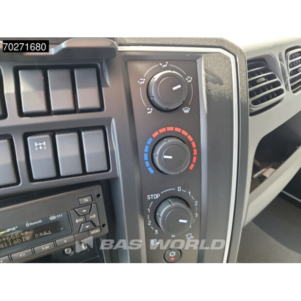 2025 Renault D240-44715116