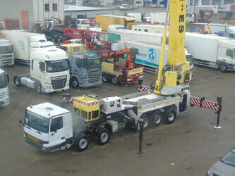 2001-mercedes-benz-actros-4148-84-meters-10x4-44715123