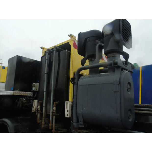 2001 مرسيدس بنز Actros 4148-44715146