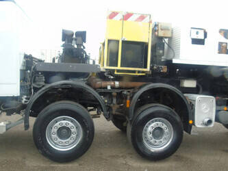 2001-mercedes-benz-actros-4148-84-meters-10x4-44715168