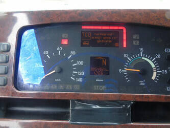 2001-mercedes-benz-actros-4148-84-meters-10x4-44715174