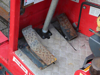 2011-moffett-m4-20-4-1401162-44715250