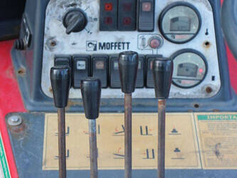 2011-moffett-m4-20-4-1401162-44715251