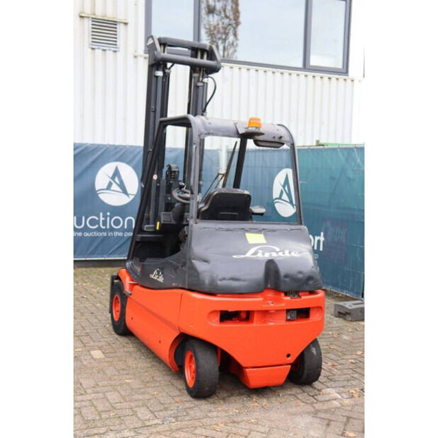 2002 Linde E25-02-44715508