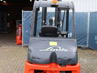 2002-linde-e25-02-1401171-44715509