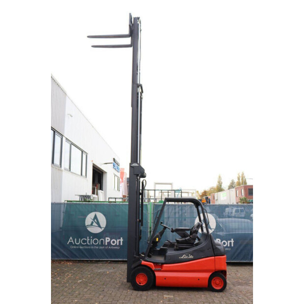 2002 Linde E25-02-44715539