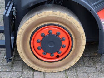 2015-linde-h40t-02-1401173-44715591