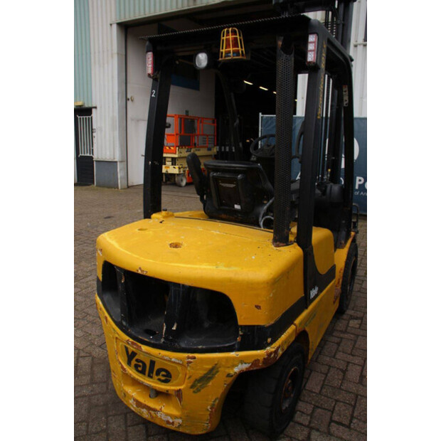 2010 Yale GDP30VX E2345-44715796