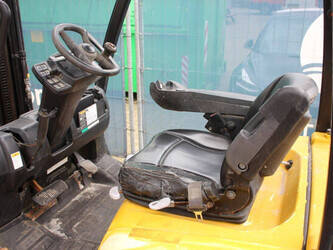 2010-yale-gdp30vx-e2345-1401179-44715812