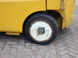 2010-yale-glc70vx-1401180-44715838