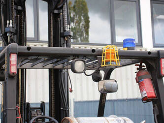 2010-yale-glc70vx-1401180-44715839