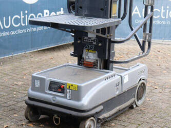 2013-jlg-10msp-1401184-44715960