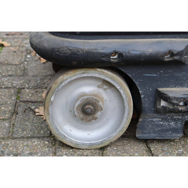 2013 JLG 10MSP-44715963