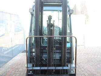 2019-toyota-02-8fgf18-1401186-44716019