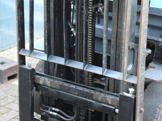 2019-toyota-02-8fgf18-1401186-44716022