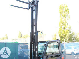 2019-toyota-02-8fgf18-1401186-44716041