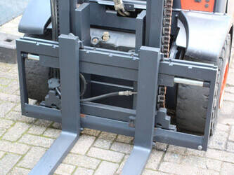 2015-linde-h30d-02-1401187-44716055