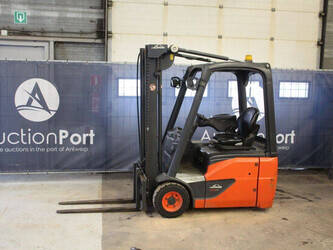 Image de CHARIOTS ÉLÉVATEURS 2014 Linde E14-02 EVO À vendre à Belgique