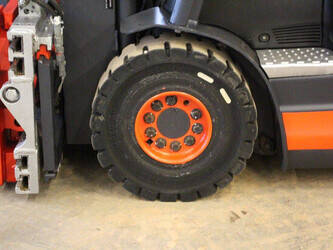 2019-linde-e25-44716356