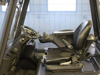 2019-linde-e25-44716363