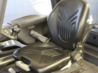 2019-linde-e25-44716366