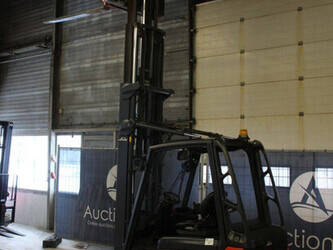 2019-linde-e25-44716374