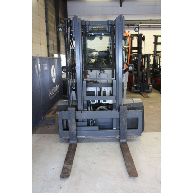 2019 Still RX 70-70-44716448