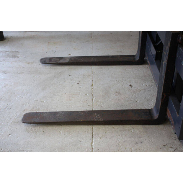 2019 Still RX 70-70-44716452