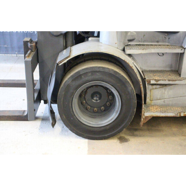 2019 Still RX 70-70-44716456