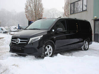 2019-mercedes-benz-senzati-limo-stage-2-44716532