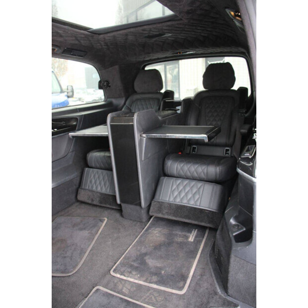2019 Mercedes-Benz Senzati Limo Stage 2-44716542