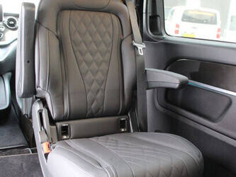 2019-mercedes-benz-senzati-limo-stage-2-44716544