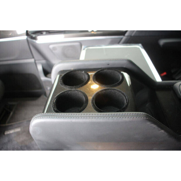 2019 Mercedes-Benz Senzati Limo Stage 2-44716546