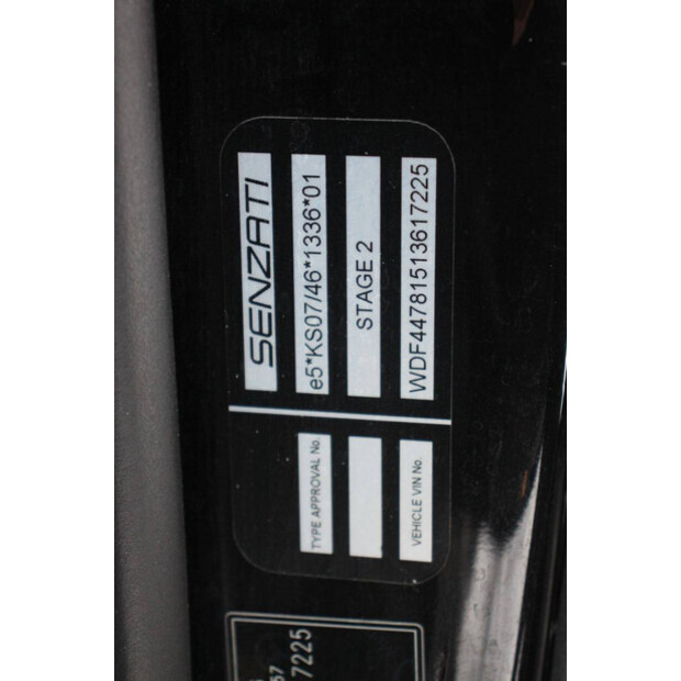 2019 Mercedes-Benz Senzati Limo Stage 2-44716549