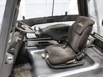 2014-linde-e30l-01-1401210-44716773