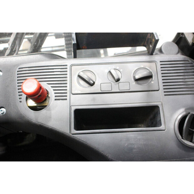 2014 Linde E30L-01-44716777