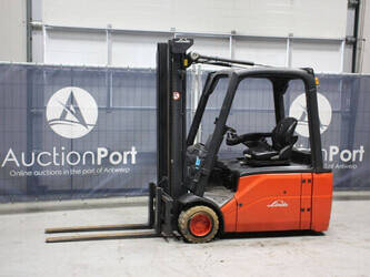 صورة ل رافعات شوكية 2012 ليندي E20L-01