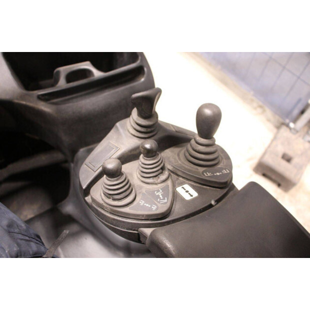 2012 ليندي E20L-01-44716810