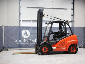 Image for LIFTS 2013 Linde H45D-02