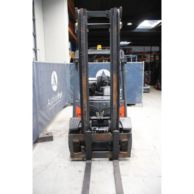 2014 Linde H30T-02-44716896