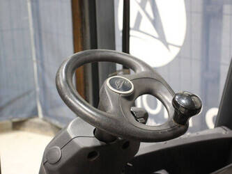 2014-linde-h30t-02-1401214-44716911