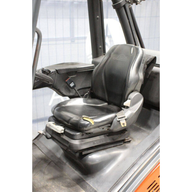 2014 Linde H30T-02-44716912