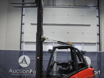 2014-linde-h30t-02-1401214-44716917