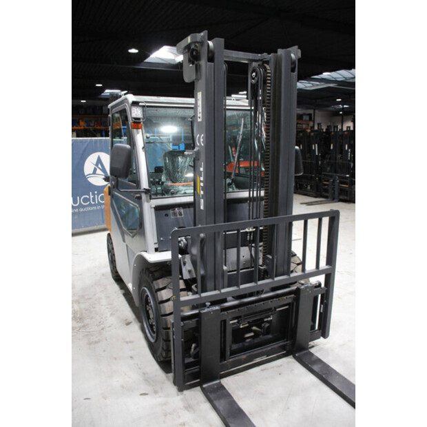 2021 Still RC42-40-44716962