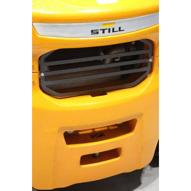 2021 Still RC42-40-44716973