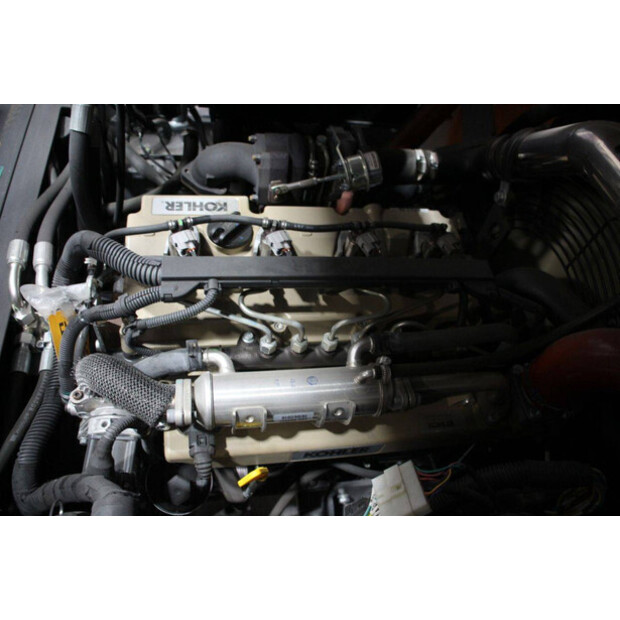 2021 Still RC42-40-44716976