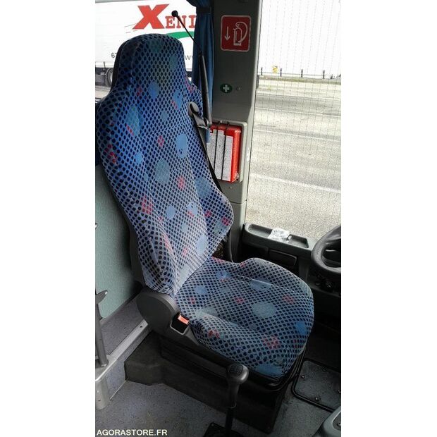 مرسيدس بنز INTOURO-44731280