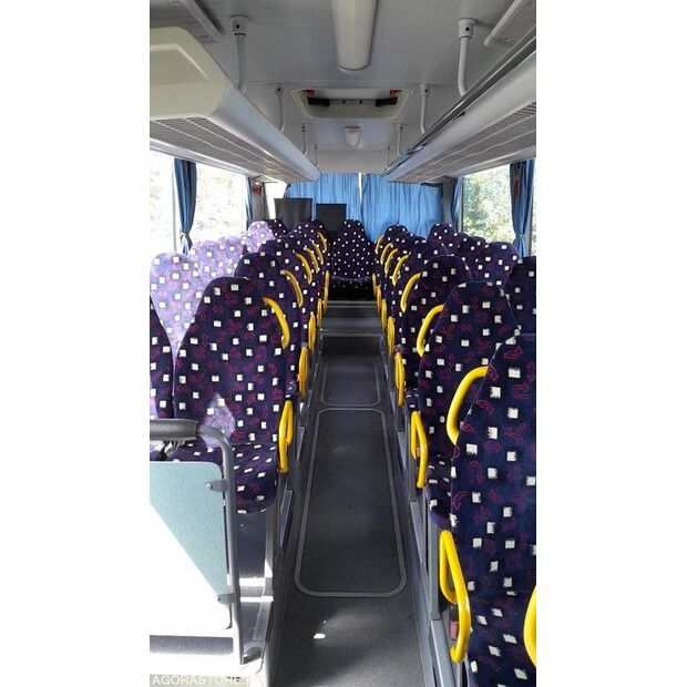 مرسيدس بنز INTOURO-44731347