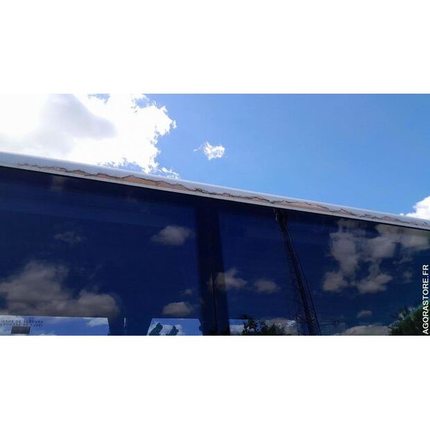 مرسيدس بنز INTOURO-44731429